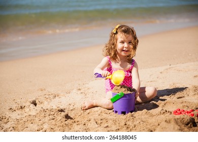 Portrait Little White Girl Playing Buckets Stock Photo 264188045 ...