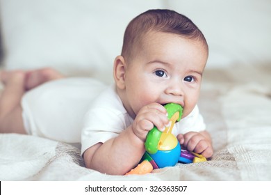 Bebe De 5 Meses High Res Stock Images Shutterstock