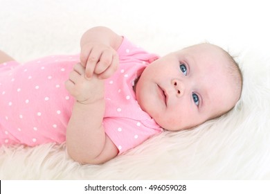 3 months baby girl pics