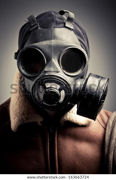 Portrait Man Gas Mask Stock Photo (edit Now) 163663724