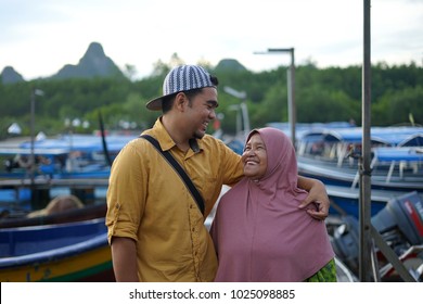 679 Indonesian Grandma Images, Stock Photos & Vectors | Shutterstock