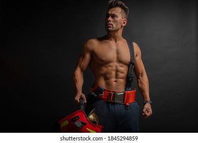 1,637 Handsome firefighter Images, Stock Photos & Vectors | Shutterstock