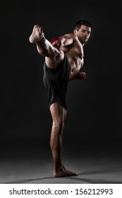 Portrait Muscular Man Practicing Body Combat Stock Photo 156212993 ...