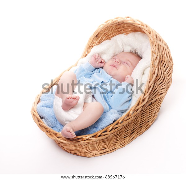 newborn baby sleeping basket