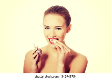 Portrait Nude Woman Eating Garlic Stock Photo Shutterstock