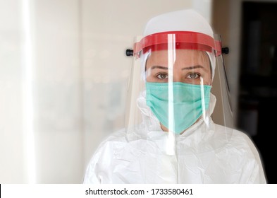 Portrait of personnel in quarantine in hospital, coronavirus concept.