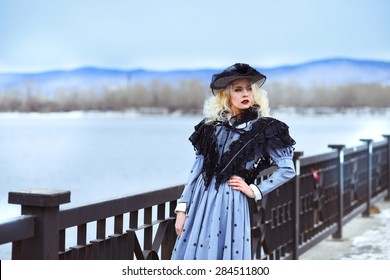 Portrait Photography Girl On A Walk