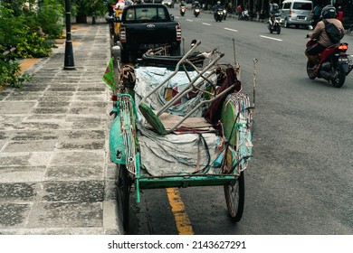 Portrait Of A Rickshaw That Is No Longer In Operation But This Vehicle Is Used By Scavengers To Search For Junk, Yogyakarta - Indonesia, March 27, 2022.