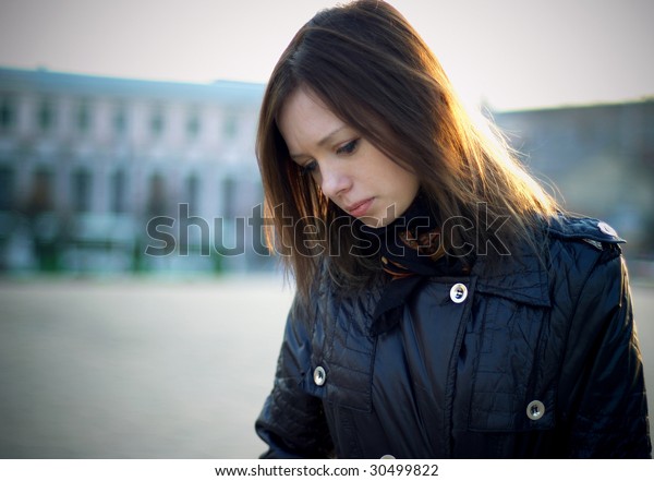 Outdoor Fist of juvenile brunette hair