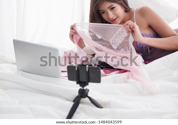 Sexy Web Cam