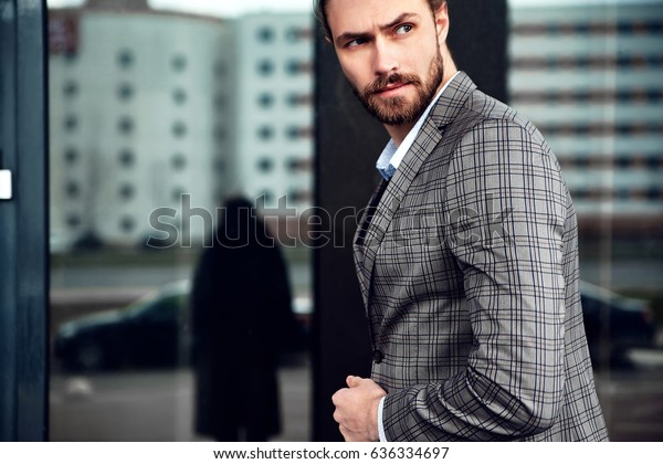 Portrait Sexy Handsome Fashion Male Model Stock Photo 636334697 ...