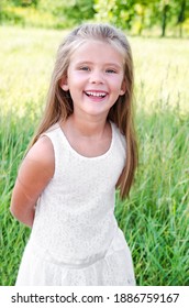 Young Girl Posing Park Stock Photo 66388984 | Shutterstock