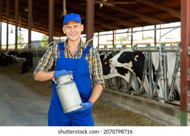 121 Milk churn stand Images, Stock Photos & Vectors | Shutterstock