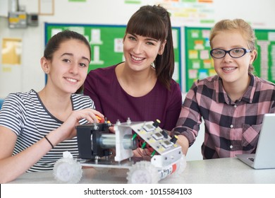 20,975 Engineering teacher Images, Stock Photos & Vectors | Shutterstock