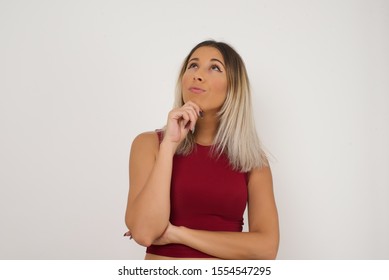 Hand-under-chin Pose Images, Stock Photos & Vectors | Shutterstock