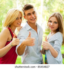 outdoor teen thumbs Polish teen handjob movies