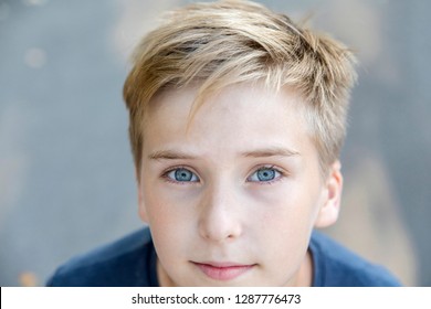 Green Eye Child Close Images Stock Photos Vectors Shutterstock