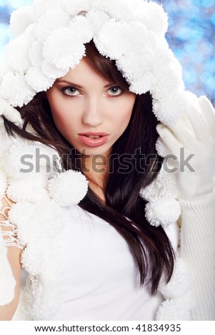 Portrait Of A Winter Woman Pom Pon Hat Portrait Of A Winter Woman Pom Pon Hat