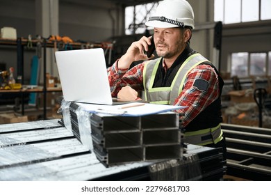 Portrait of worker talking with client on phone - Powered by Shutterstock