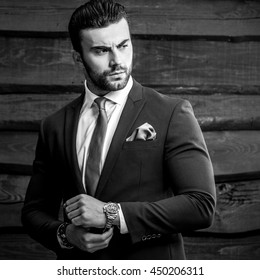 207,131 Male Model Suit Fashion Images, Stock Photos & Vectors ...