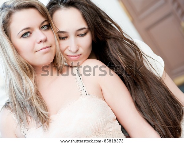 Young Schoolgirl Lesbians