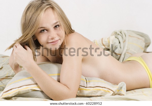Sexy naked girl pics - xxx pics