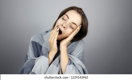 18,775 Drowsiness drowsy Images, Stock Photos & Vectors | Shutterstock