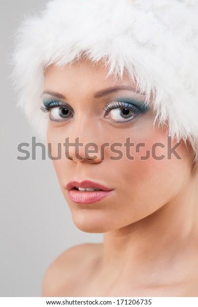 white bearskin hat