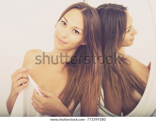 Portrait Young Woman Without Clothes Standing Stock Photo