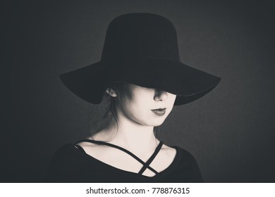 Portraits On Black Background Stock Photo 778876315 | Shutterstock