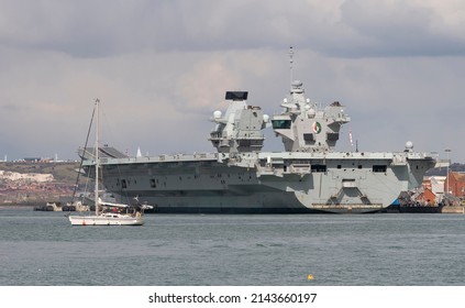 Portsmouth, England, UK. 2022.  HMS Queen Elizabeth Aircraft Carrier Alongside In Portsmouth Naval Base, England, UK.