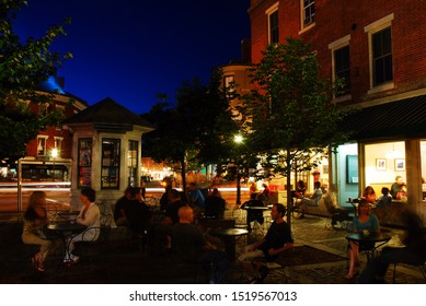 Portsmouth, NH, USA July 15 People enjoy alfresco dining on a summer’s night in Portsmouth, New Hampshire