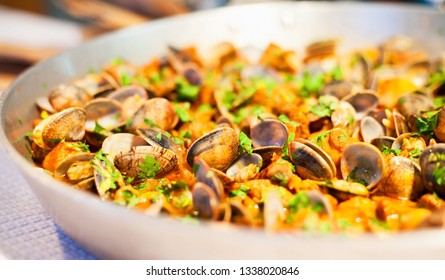 Portugese Garlic Clams