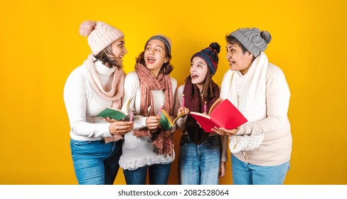 Posada Mexicana, Mexican Family Singing Carols At Christmas, Three Generations Of Women In Mexico Latin America
