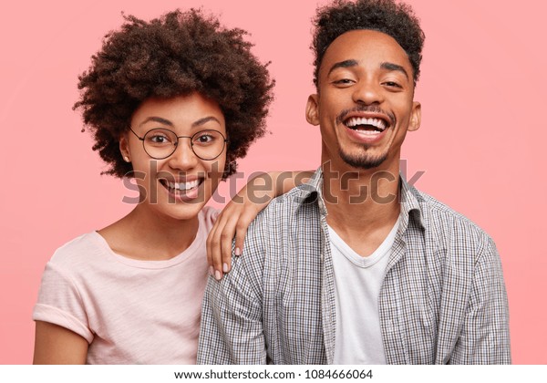 Svart skönhet dating
