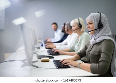 customer service counter in arabic