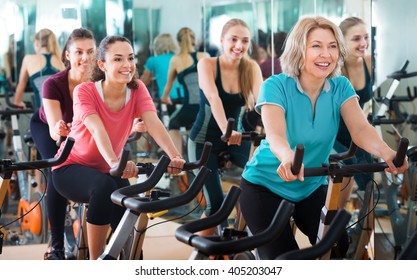Bike Girl Biker Lady Fitness Gym Crossfit Cardio Women T shirt