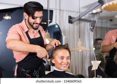 Hair Cutting Men Images Stock Photos Vectors Shutterstock