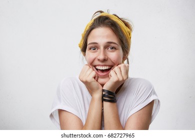 Hand-under-chin Pose Stock Images, Royalty-Free Images & Vectors