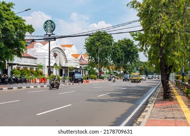 Post Office Vintage Building At Pos Road In Pasar Baru Sawah Besar Jakarta Indonesia. Captured In April 9th, 2022