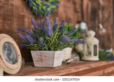 pot of lavender on the shelf - Powered by Shutterstock