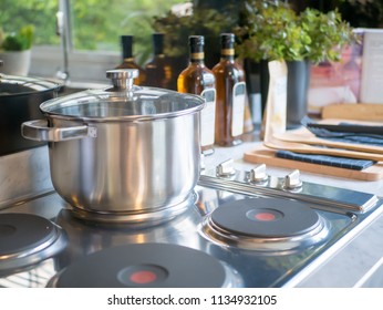 1,181 Back Burner Images, Stock Photos & Vectors | Shutterstock