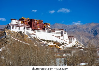 Potala Palace In Lhasa, Tibet