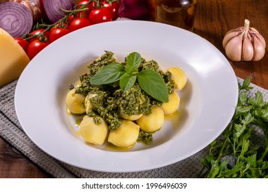 Potato Gnocchi With Pesto Sauce