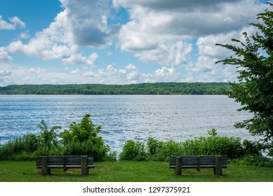 The Potomac River, Seen From The Mount Vernon Trail In Alexandria, Virginia