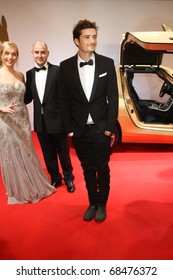 POTSDAM  - NOVEMBER 11: Orlando Bloom Arrives For The Bambi 2010 Award At Filmpark Babelsberg. November 11, 2010 In Potsdam, Germany