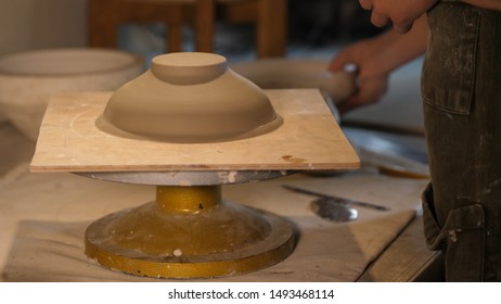 potter working with clay, clay Processing