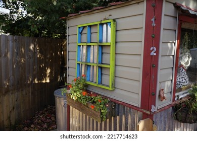 Potting Shed For Small Home Garden