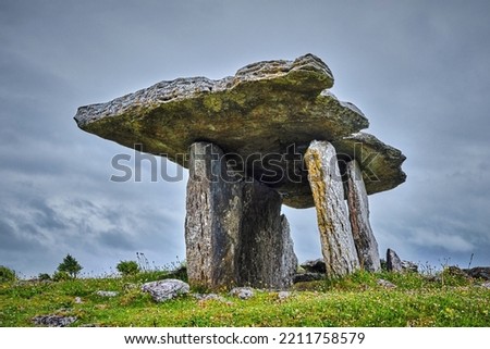 Poulnabrone Dolmen Portal Tomb, The Burren, Co. Clare, Ireland