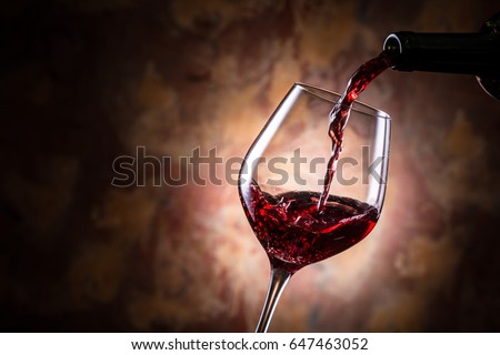 Pour red wine